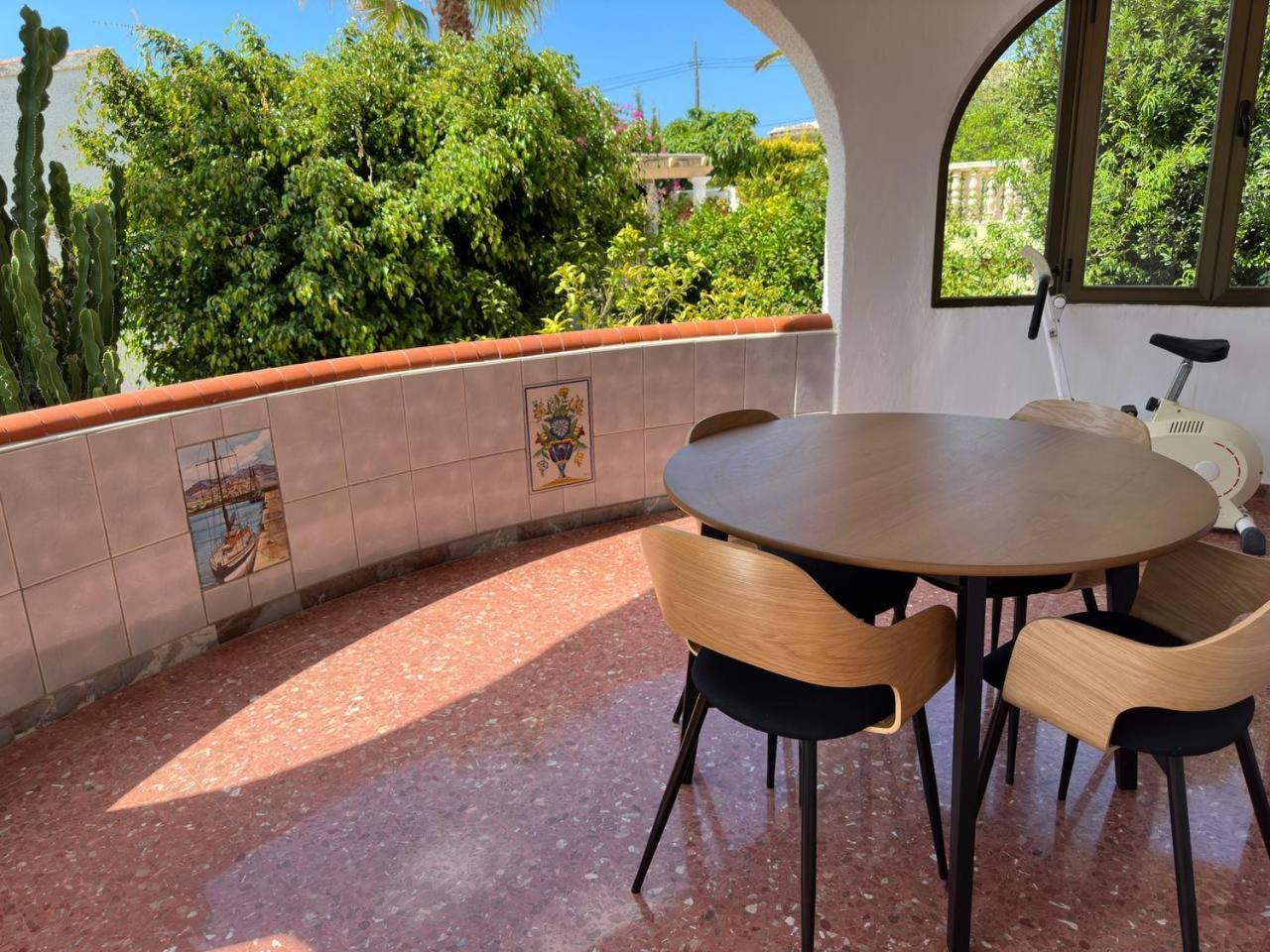 Almendros Con Piscina Privada Holiday home *