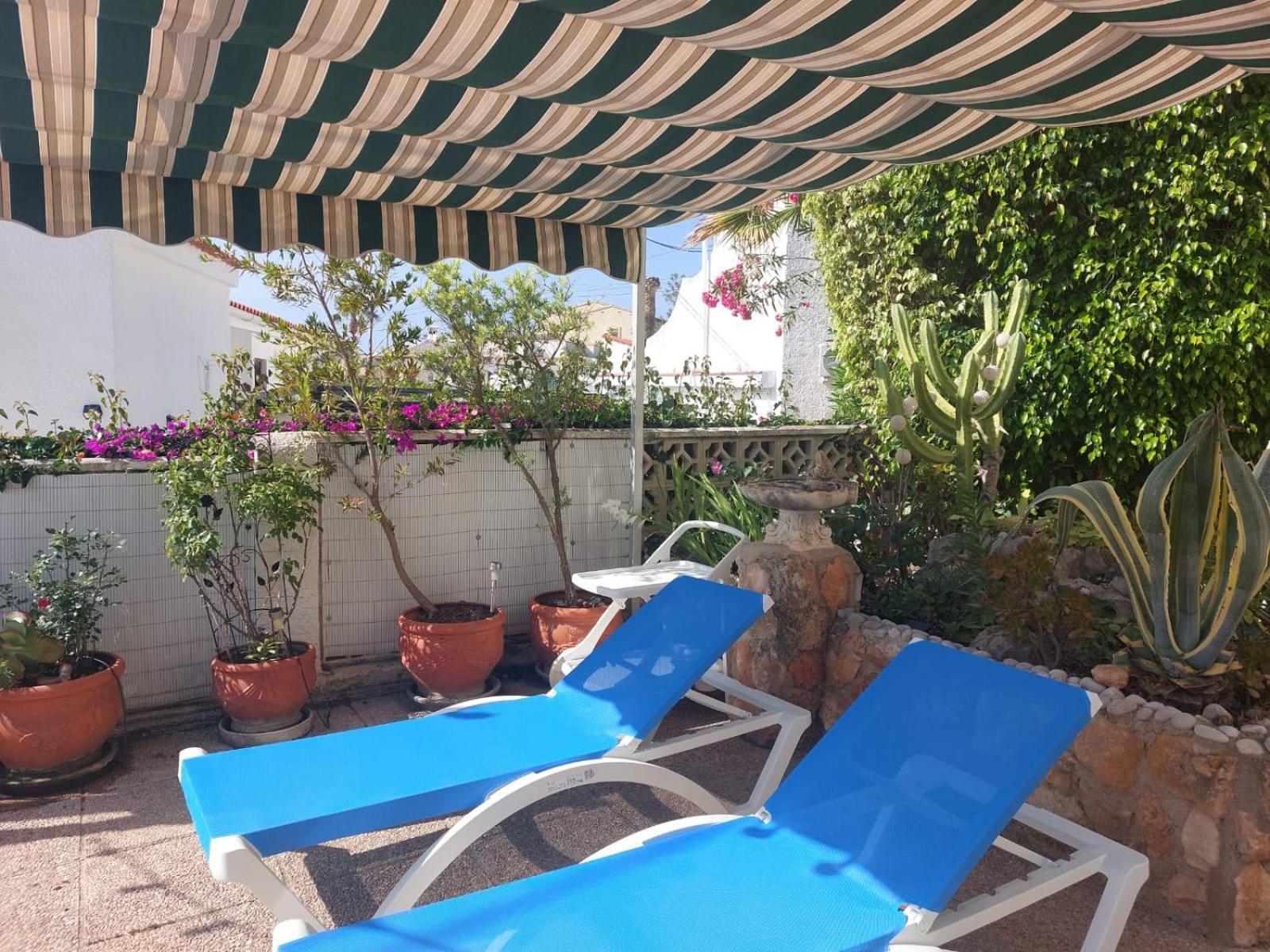 Almendros Con Piscina Privada Calpe