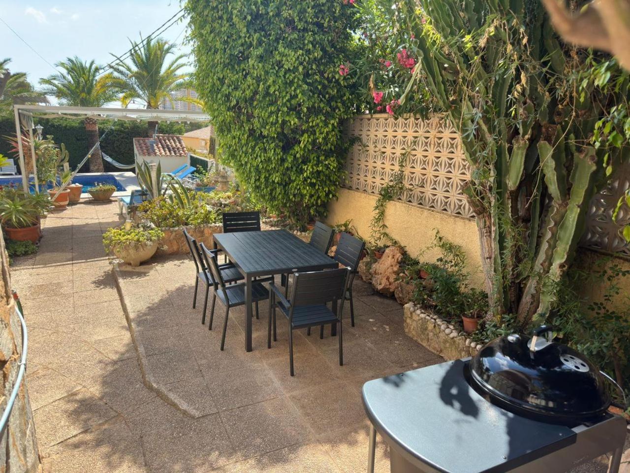 Almendros Con Piscina Privada Calpe